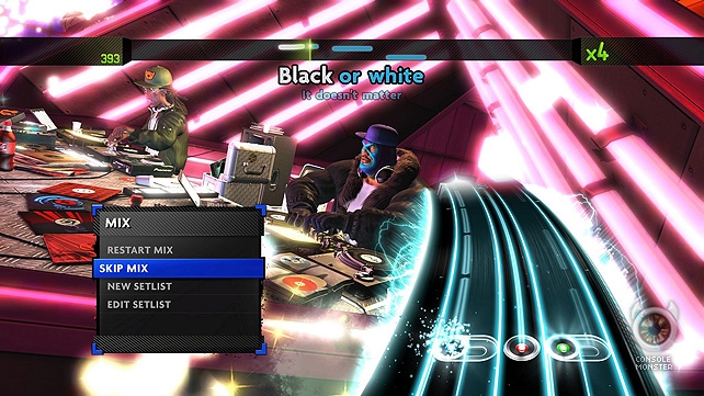 DJ Hero 2 - Two Turntables & A Microphone!